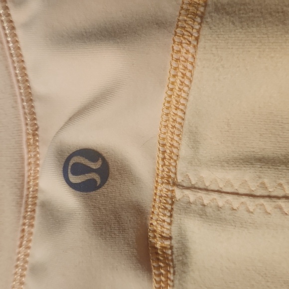 Lululemon Run: Reflect Long Sleeve Yellow Size 2 - Picture 4 of 6